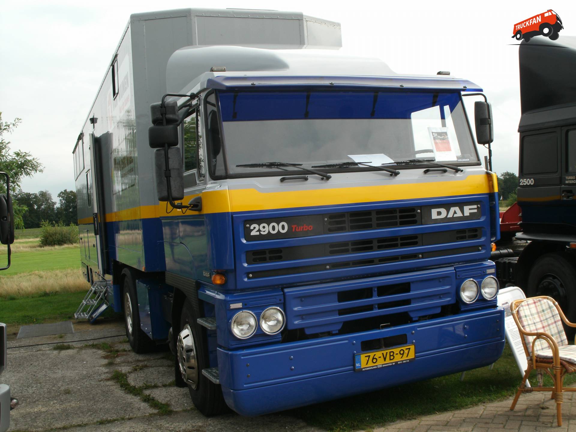F2900 1990-1993